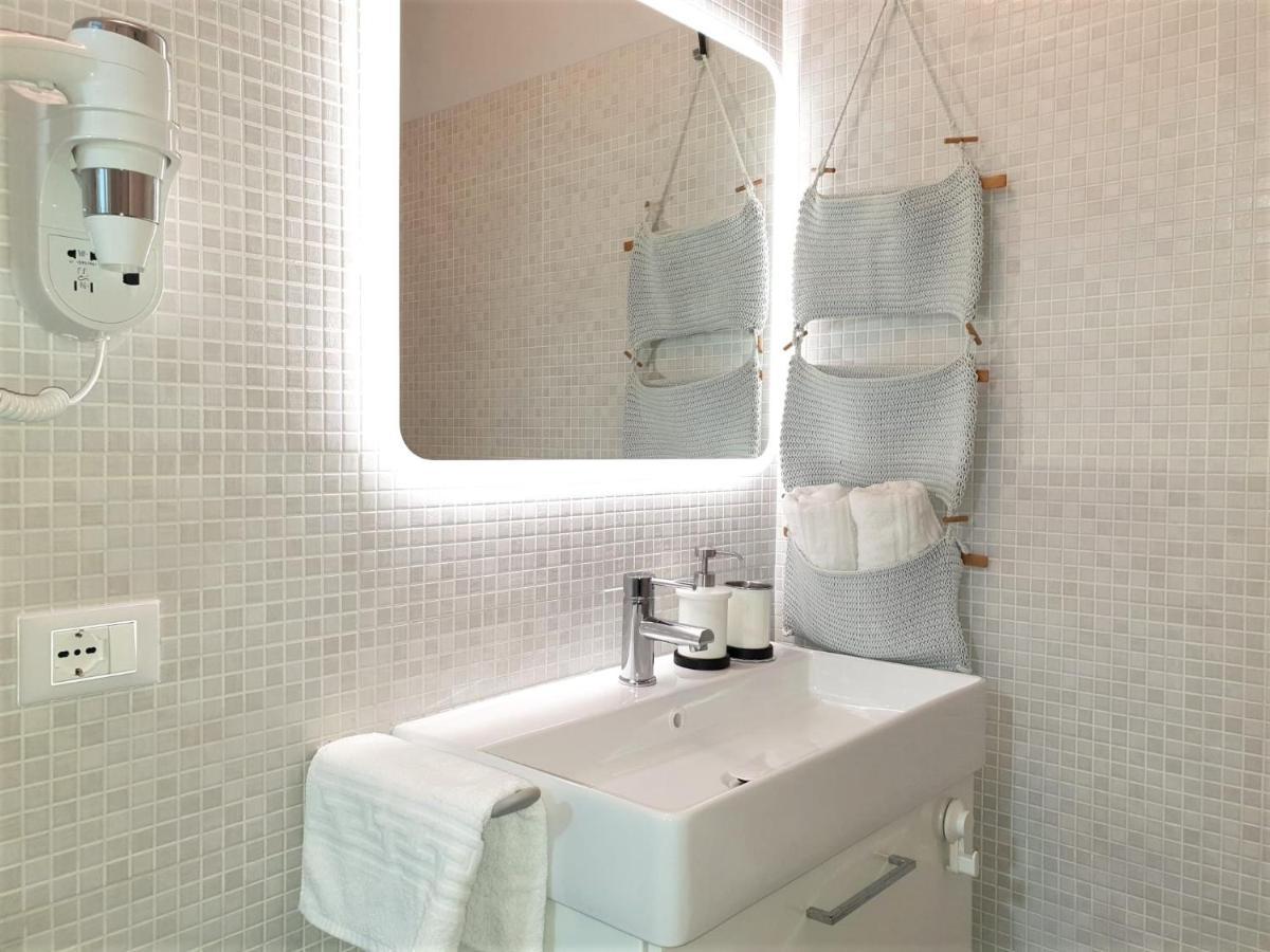 Azur Apartment Sirmione Ngoại thất bức ảnh